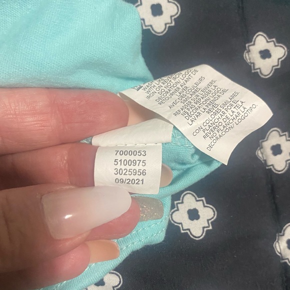 🔥2/$10 The Childrens Place Teal Blue with Dinosaurs Long sleeve Tee- size 4t - Picture 5 of 5